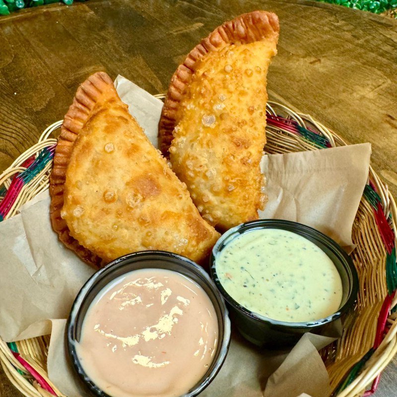 Empanadas Tradicionales - Dyfres Burger - Fast Food Restaurant - Springfield - Virginia - Best Burgers